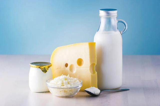 一杯牛奶搞定减重:乳制品帮你健康瘦身!